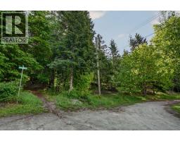 1102 Highway 31a, New Denver, BC V0G1S0 Photo 18