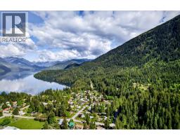 1102 Highway 31a, New Denver, BC V0G1S0 Photo 29