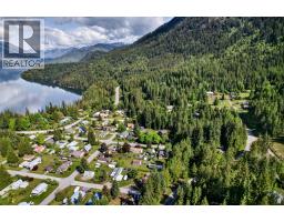 1102 Highway 31a, New Denver, BC V0G1S0 Photo 31