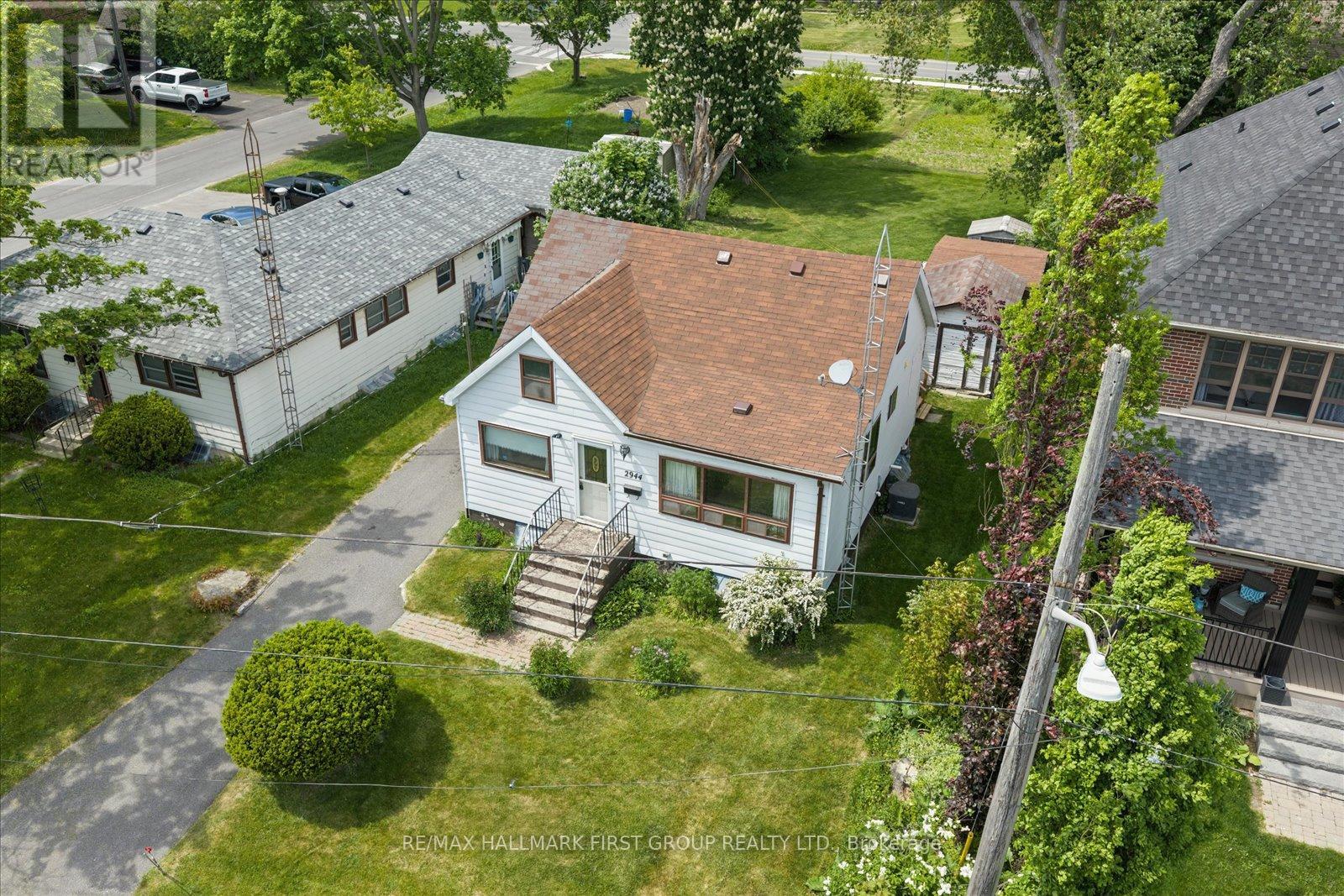 2944 EBONY STREET - 2