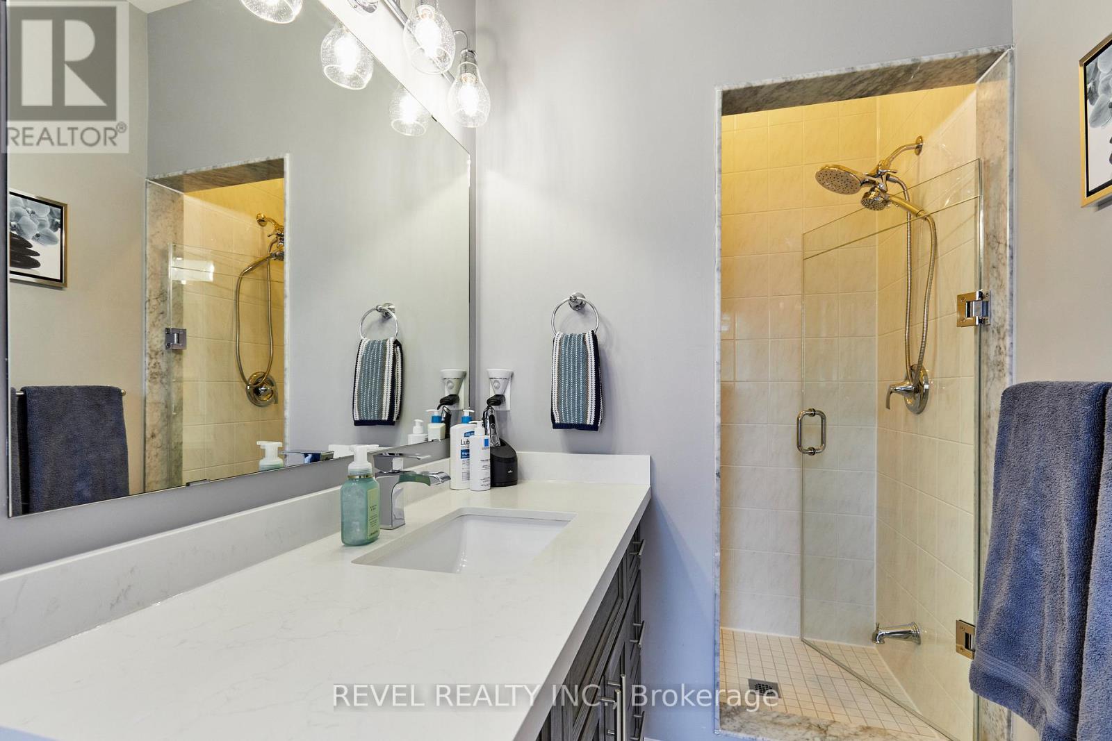 535 KINGSFIELD LOOP - 24