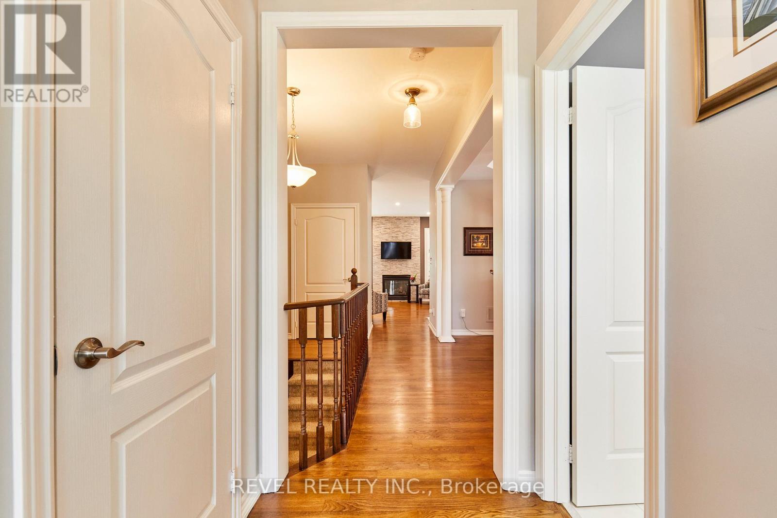 535 KINGSFIELD LOOP - 5