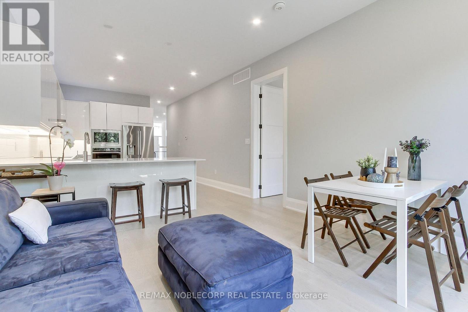 606 GREEN STREET - 13