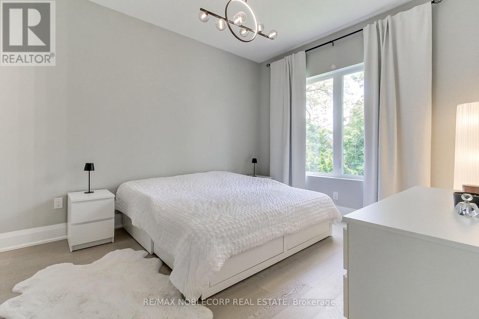 606 GREEN STREET - 16