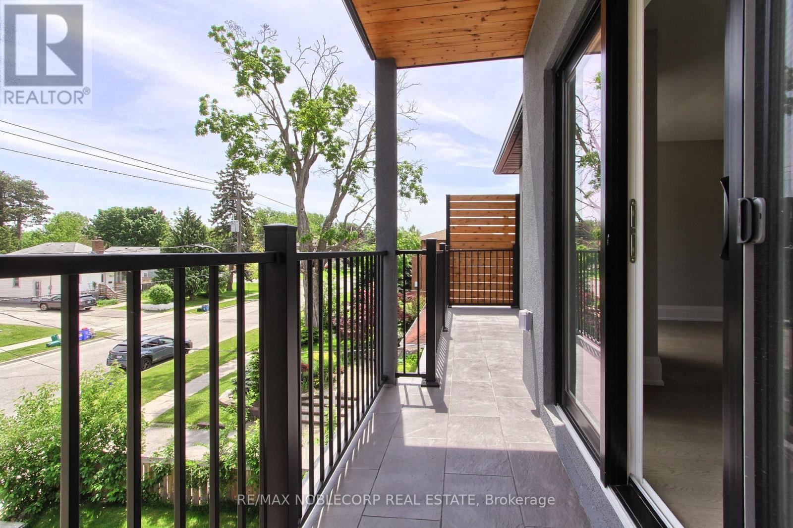 606 GREEN STREET - 31