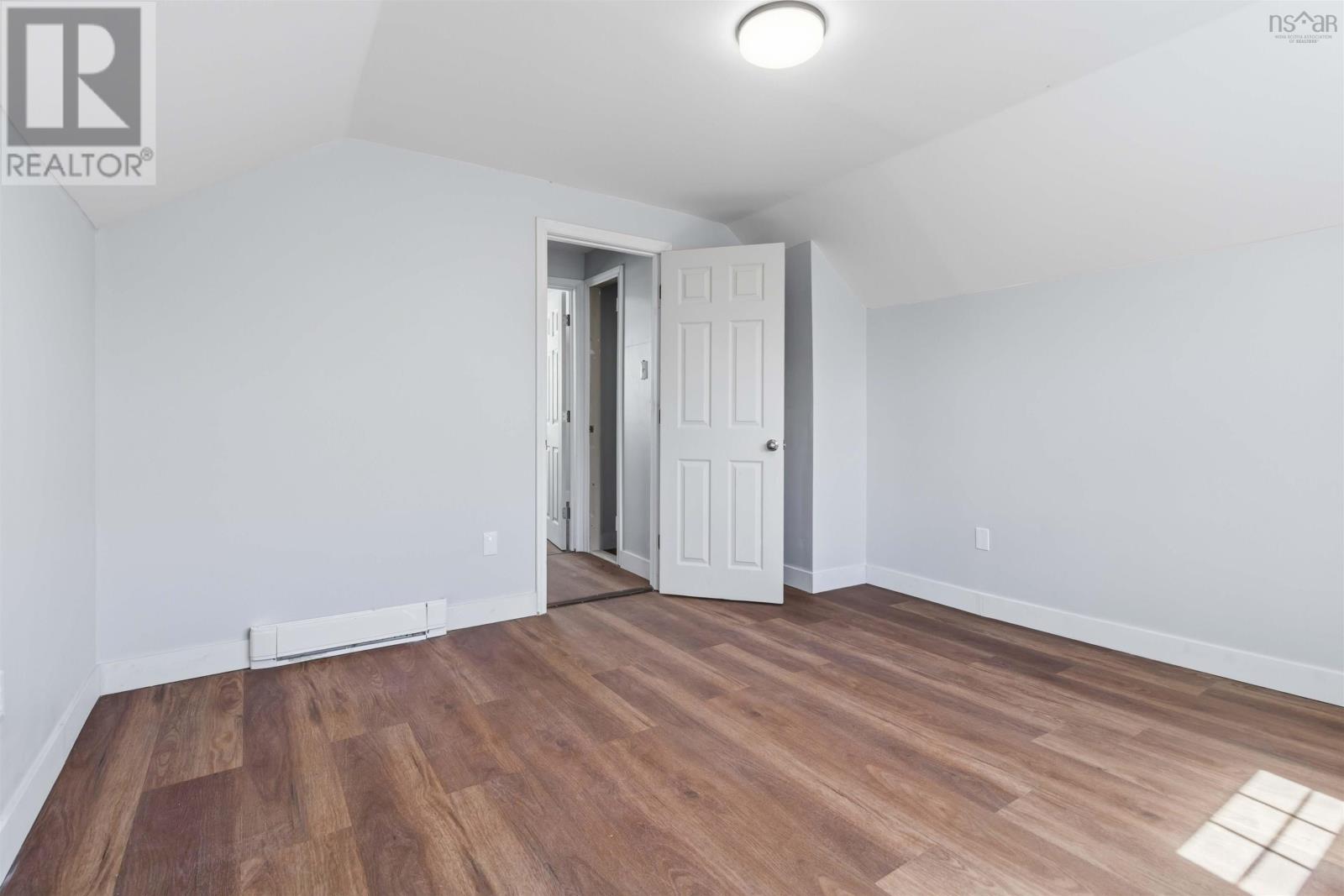 Property 16 of 22 of 28 Symonds Street
