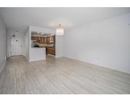 309 1350 Vidal Street, White Rock, BC V4B5G6 Photo 6