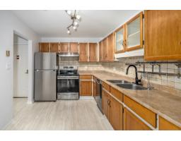 309 1350 Vidal Street, White Rock, BC V4B5G6 Photo 11