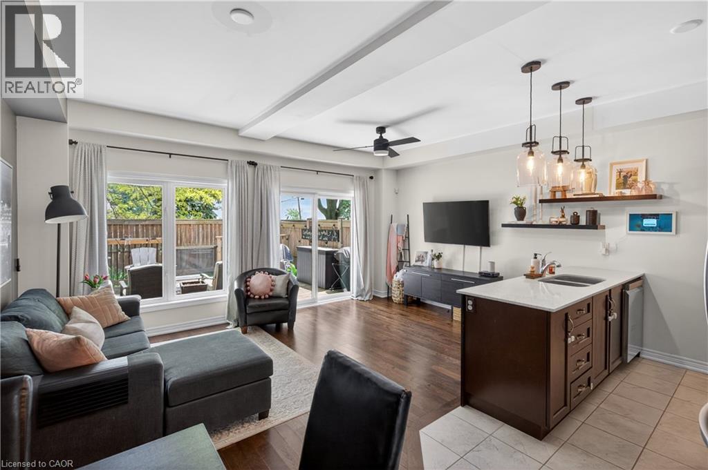 #2 377 GLANCASTER Road - Image 7