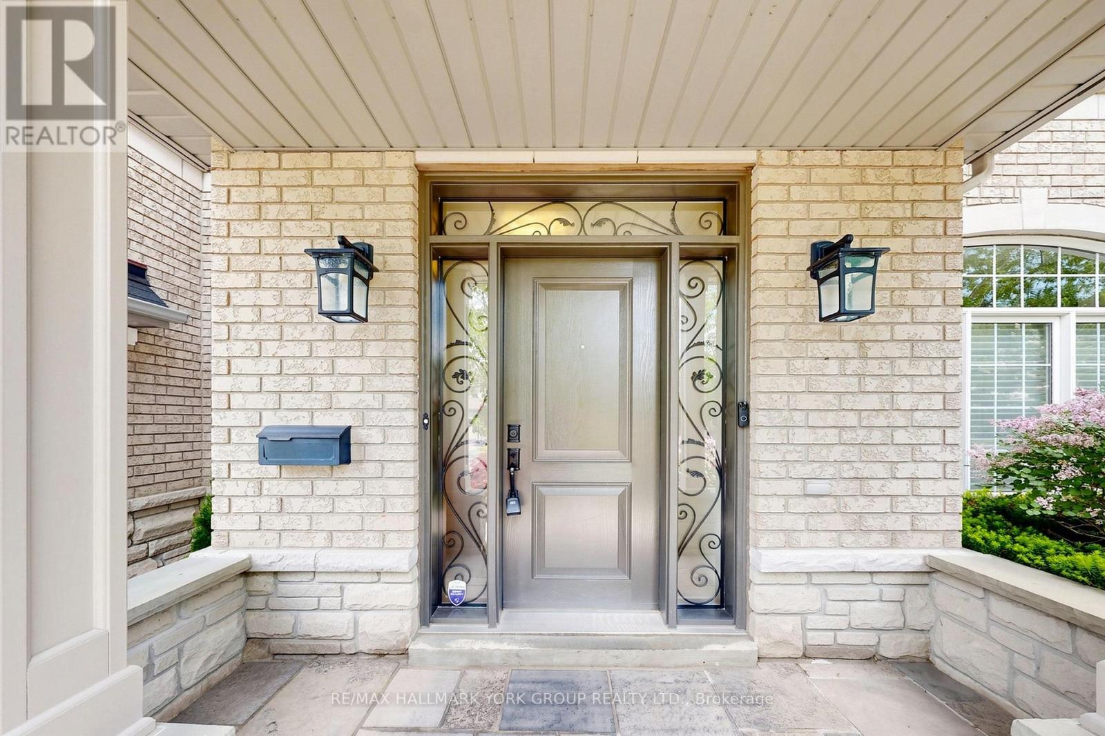 63 WILLIS DRIVE - Image 3