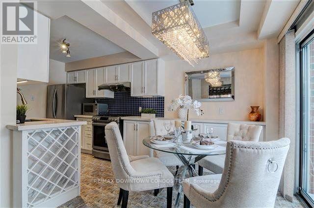 #154 18 CLARK AVENUE W - 10