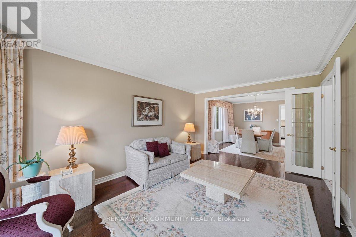 14 OXFORD COURT - 15