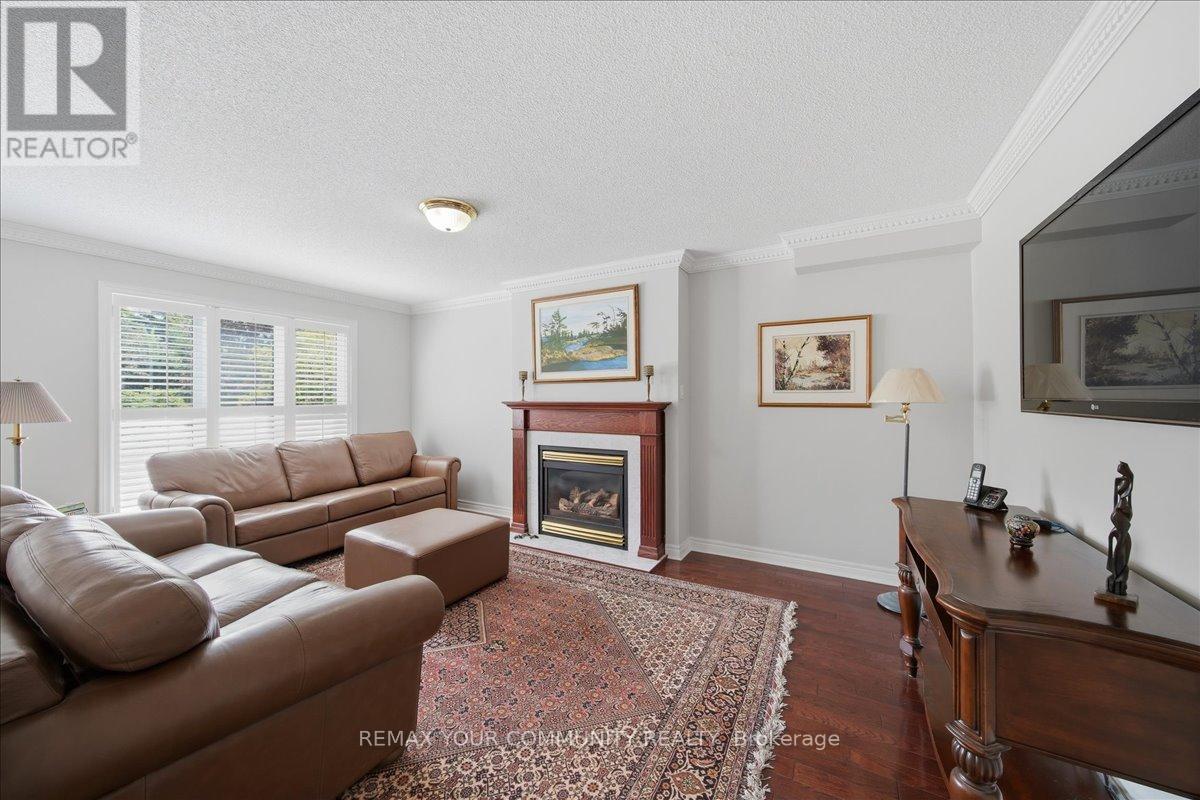 14 OXFORD COURT - 17