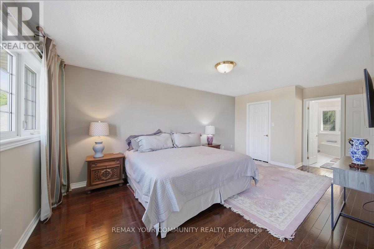 14 OXFORD COURT - 34