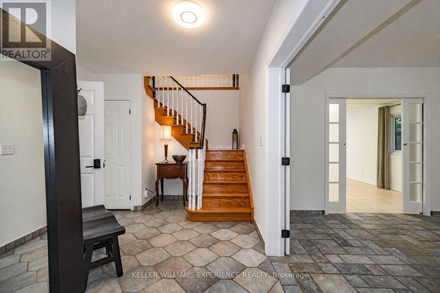 2030 LILAC DRIVE - 17