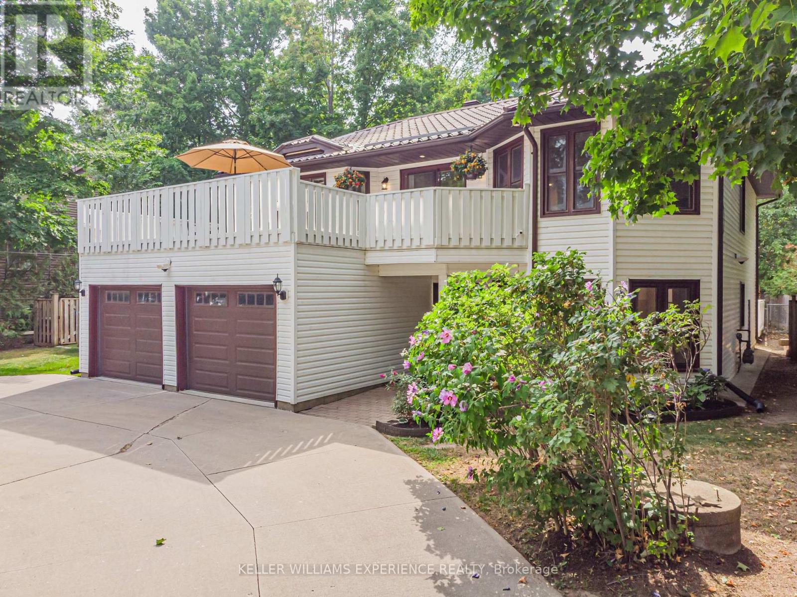2030 LILAC DRIVE - 9