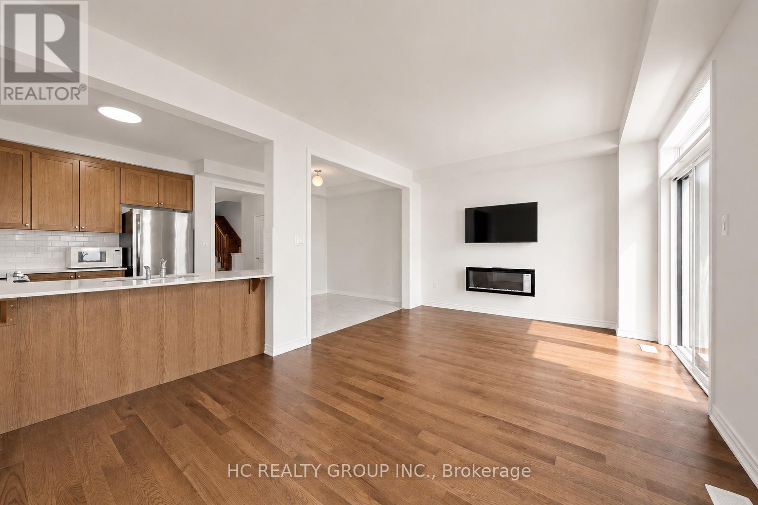 8 HEWISON AVENUE - Image 2