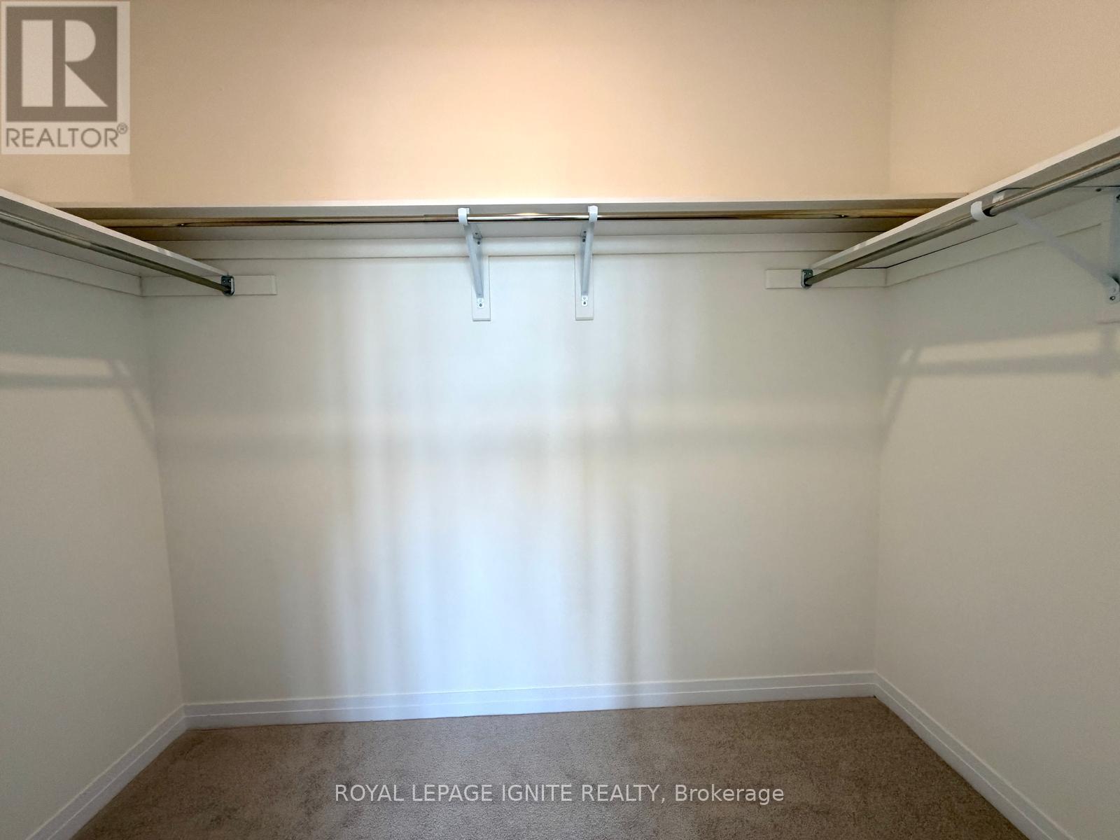 537 HUDSON CRESCENT - 14