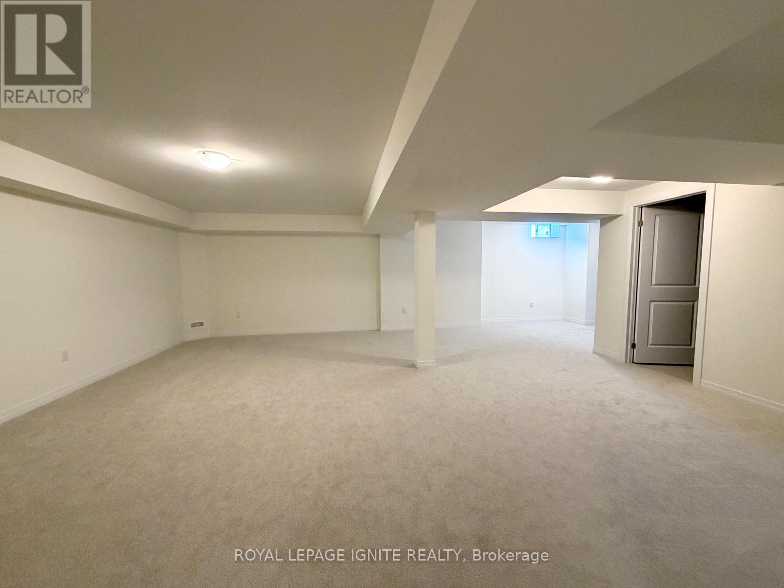 537 HUDSON CRESCENT - 15