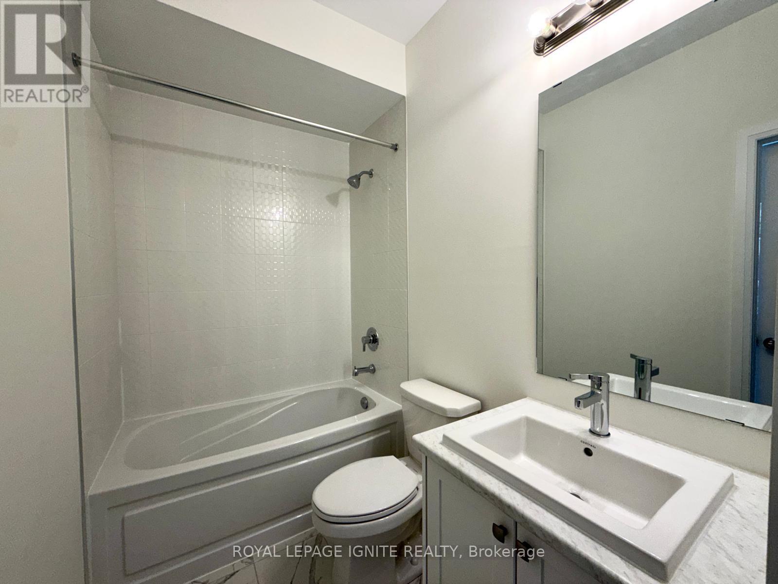 537 HUDSON CRESCENT - 20