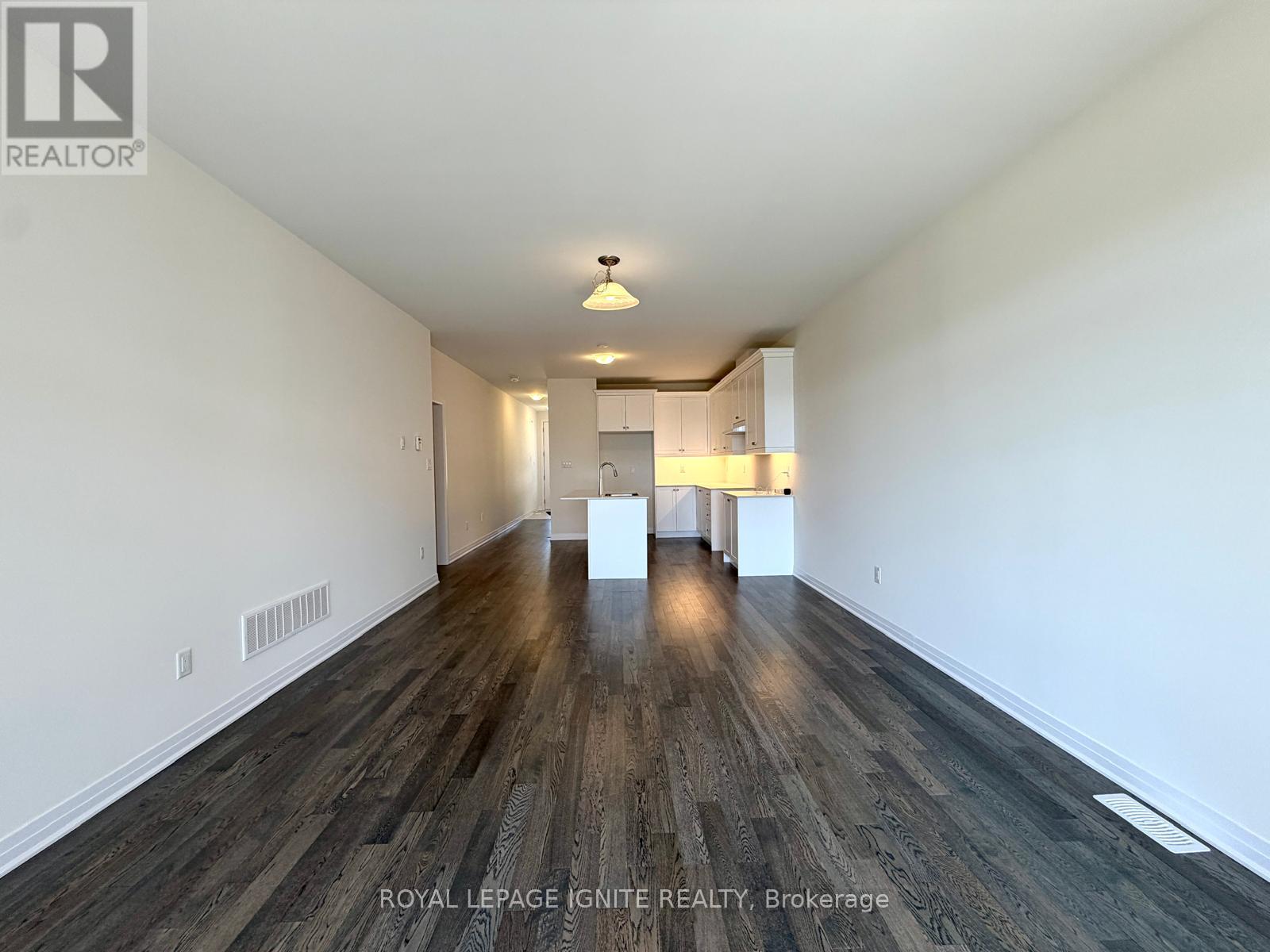 537 HUDSON CRESCENT - 6