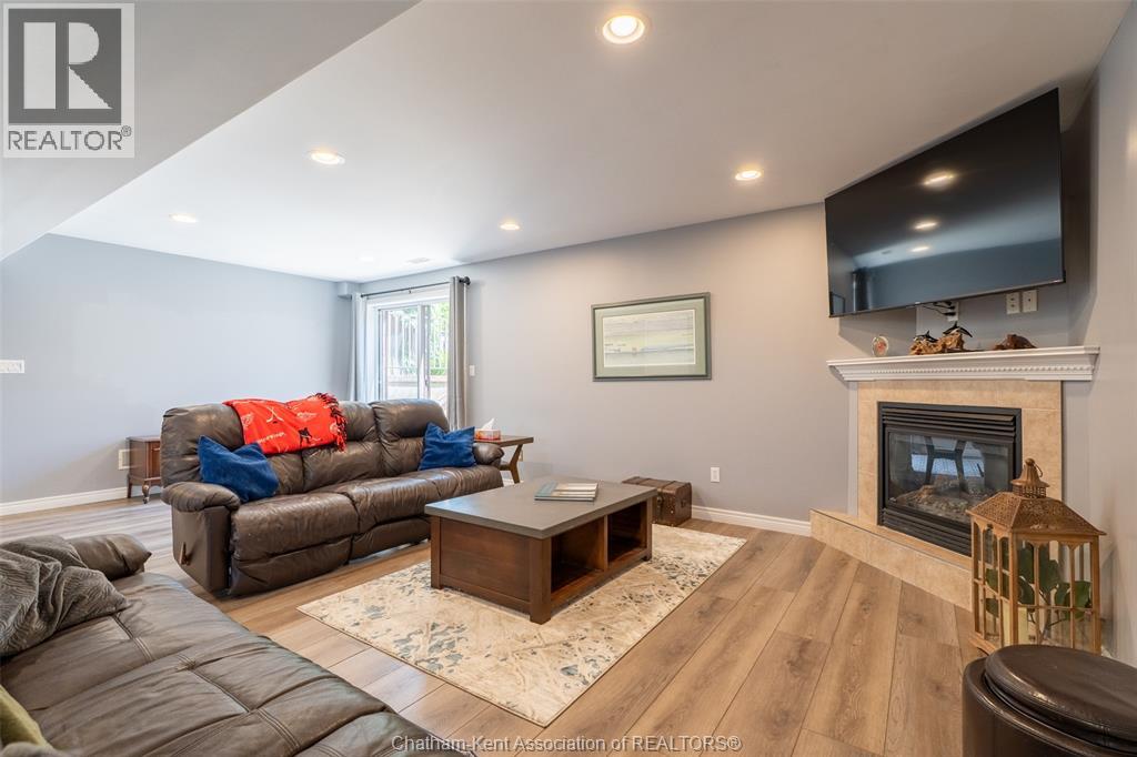 40 Enclave PLACE - 30