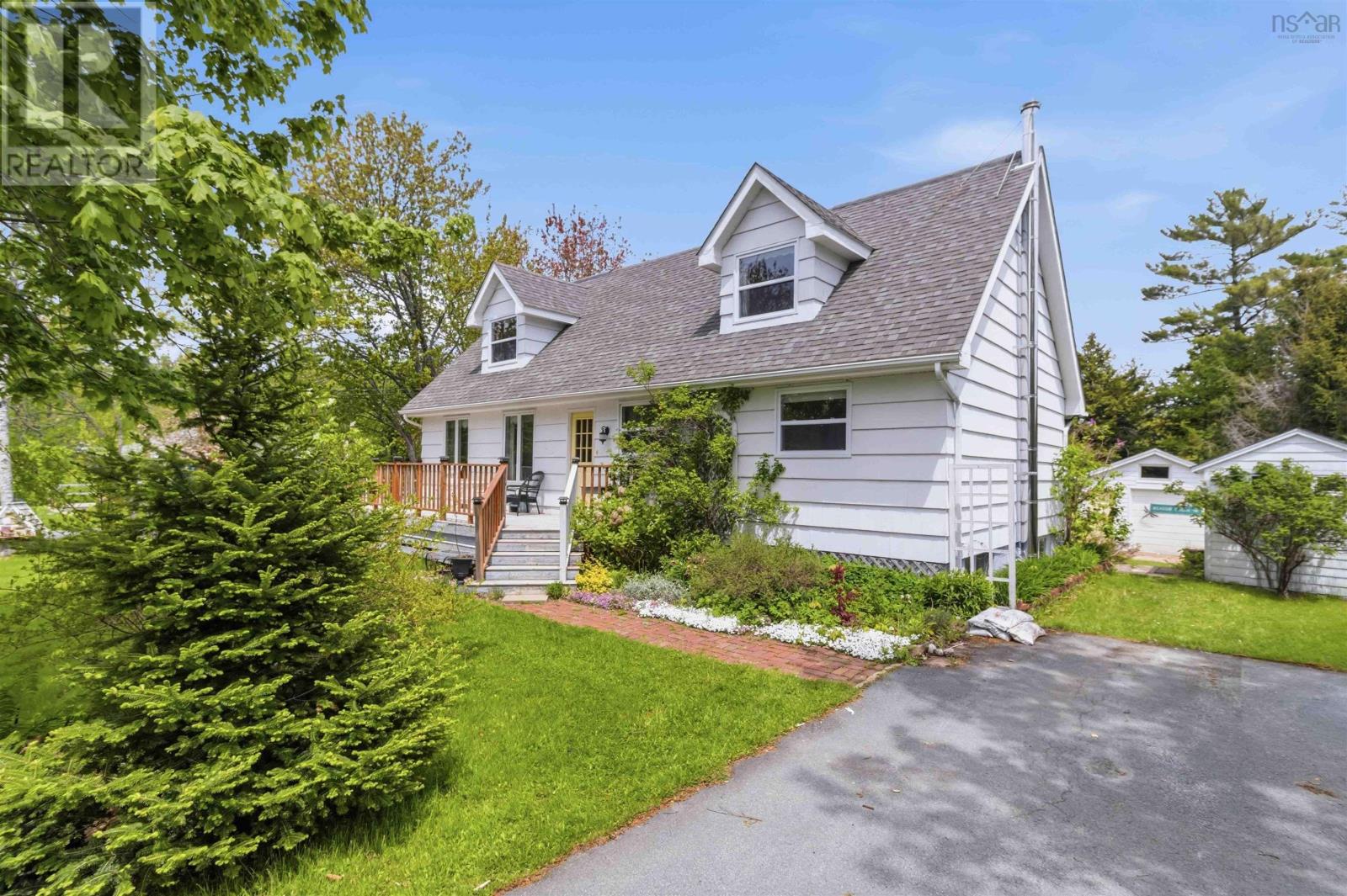172 Ponderosa Drive - 1