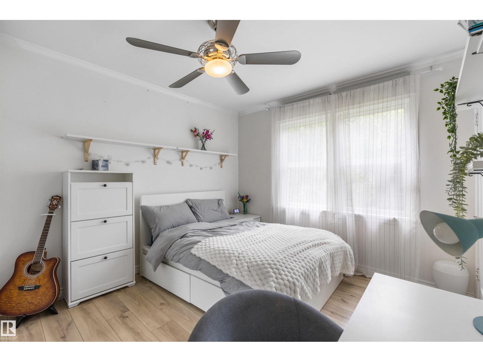 14007 104 AV NW - 12