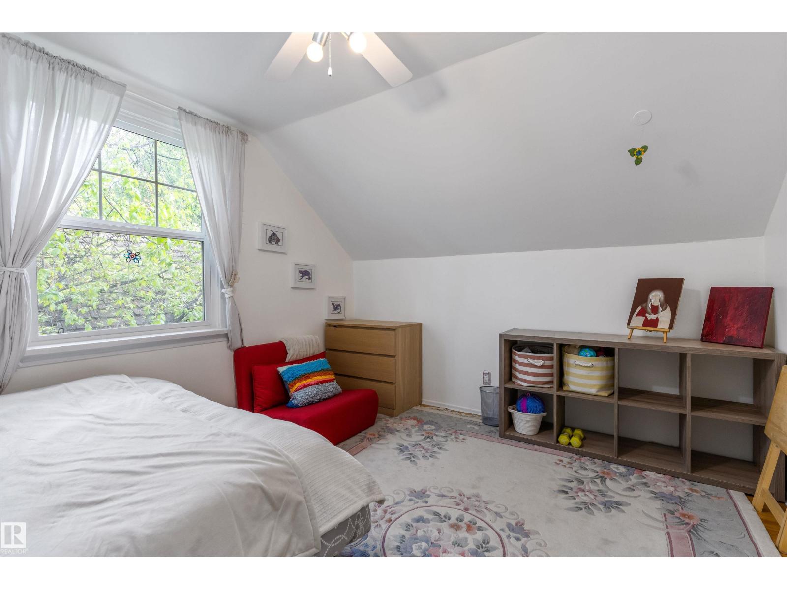 14007 104 AV NW - 16