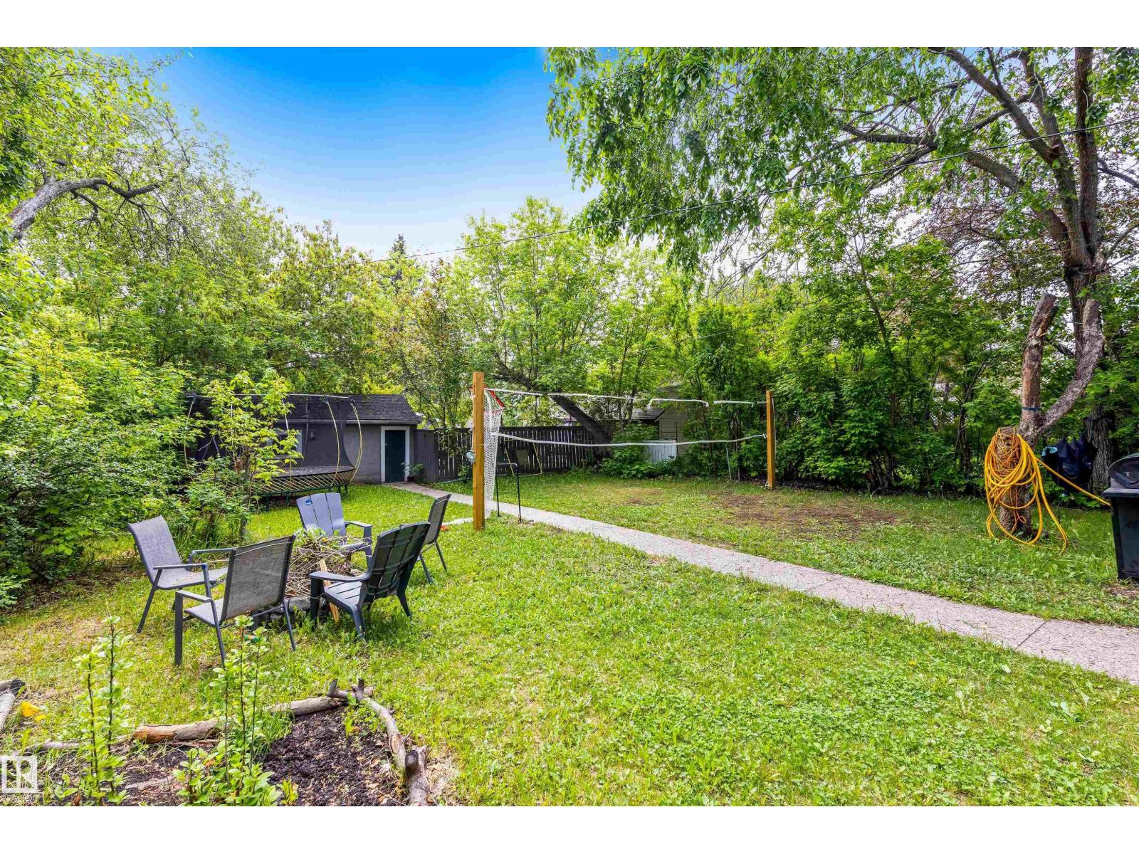 14007 104 AV NW - 29