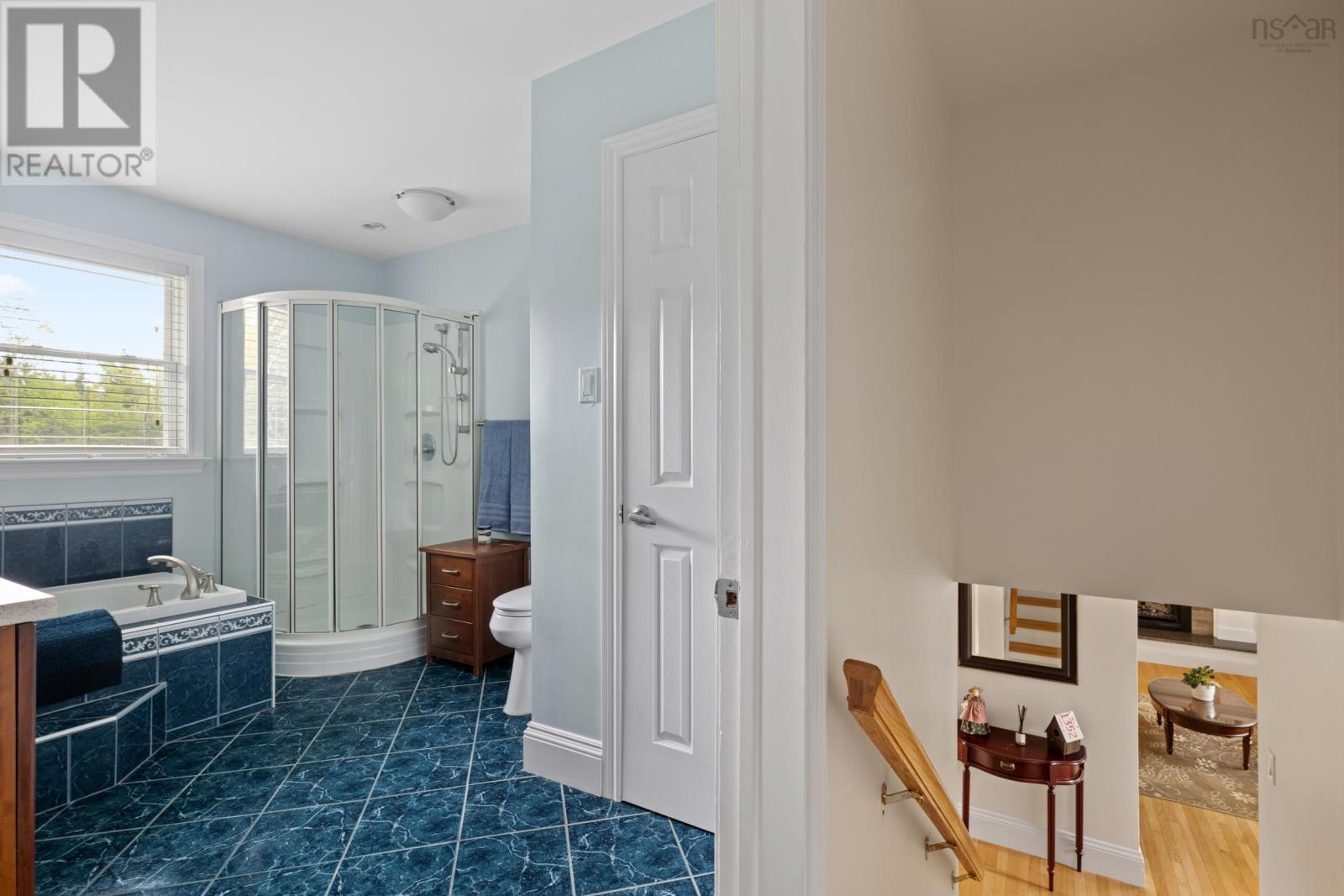 1090 Montague Road - 30