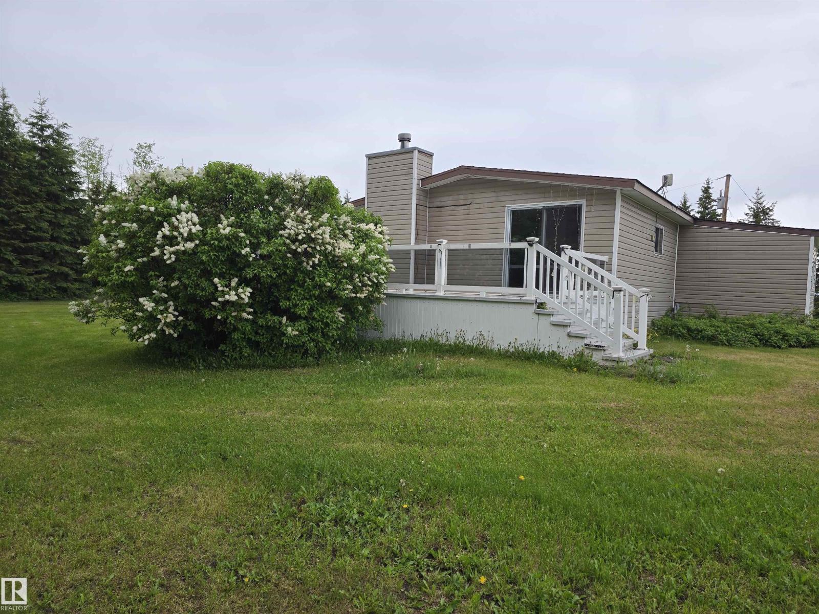 465051 RGE ROAD 41 exterior