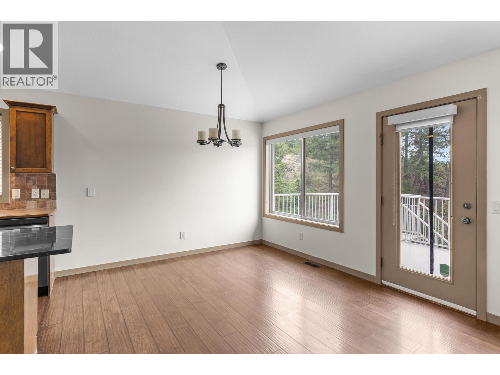  1939 Rosealee Lane, West Kelowna