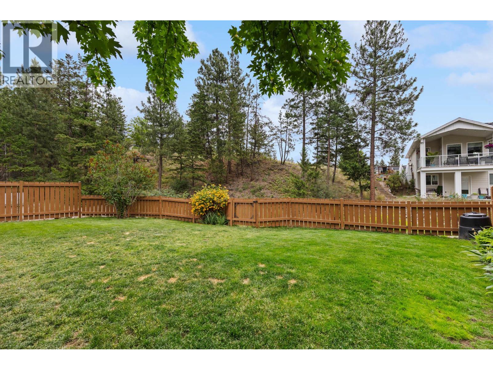  1939 Rosealee Lane, West Kelowna