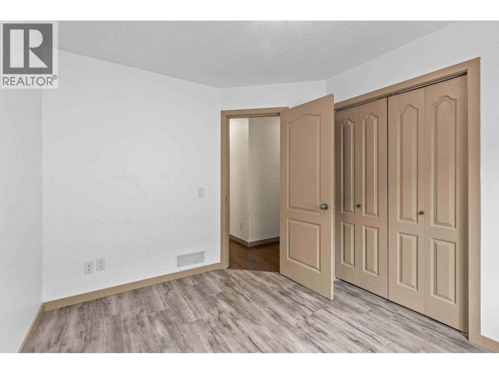  1939 Rosealee Lane, West Kelowna