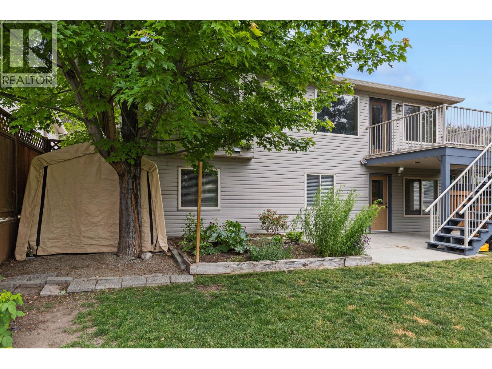  1939 Rosealee Lane, West Kelowna