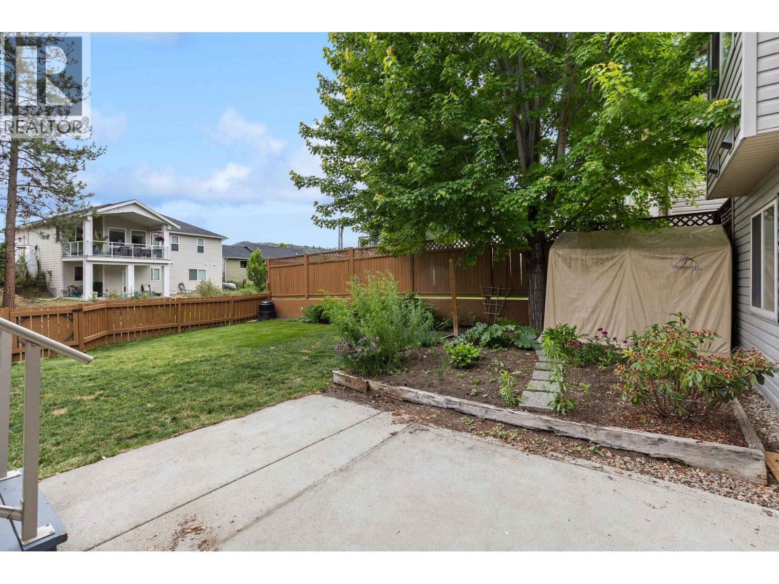  1939 Rosealee Lane, West Kelowna