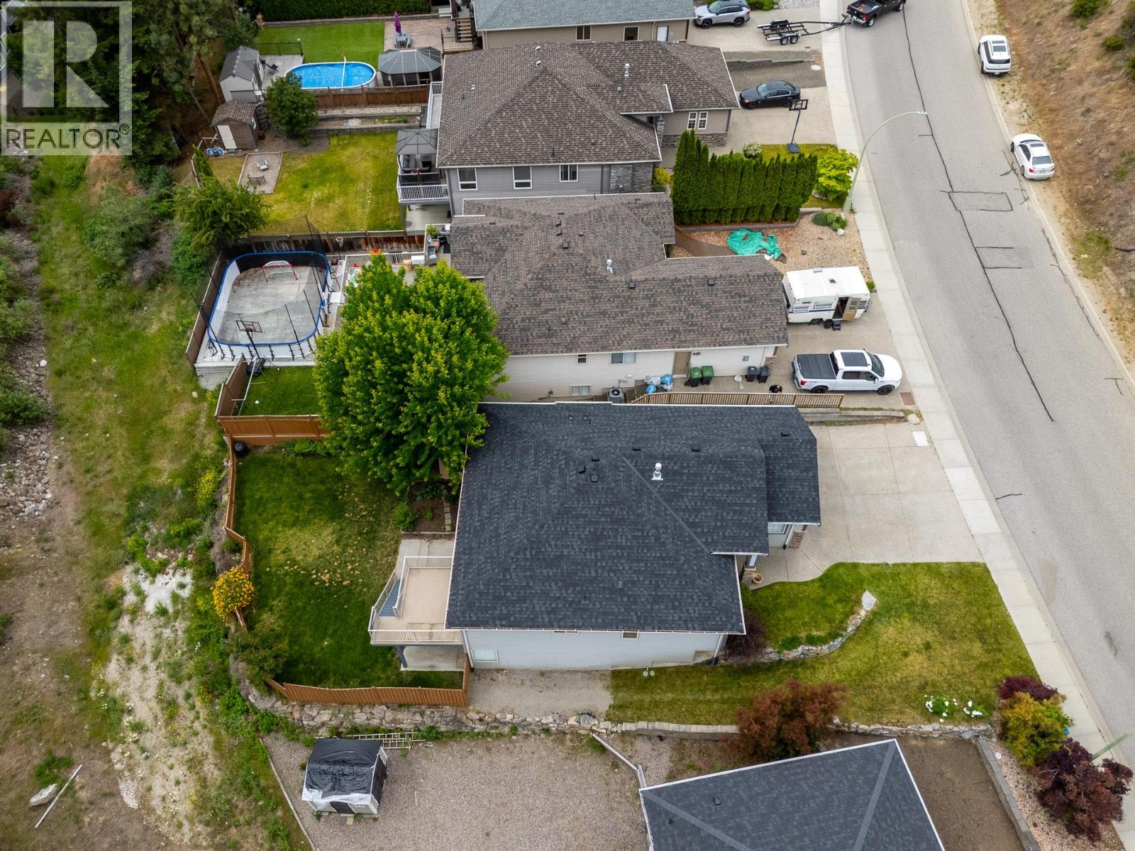 1939 Rosealee Lane, West Kelowna
