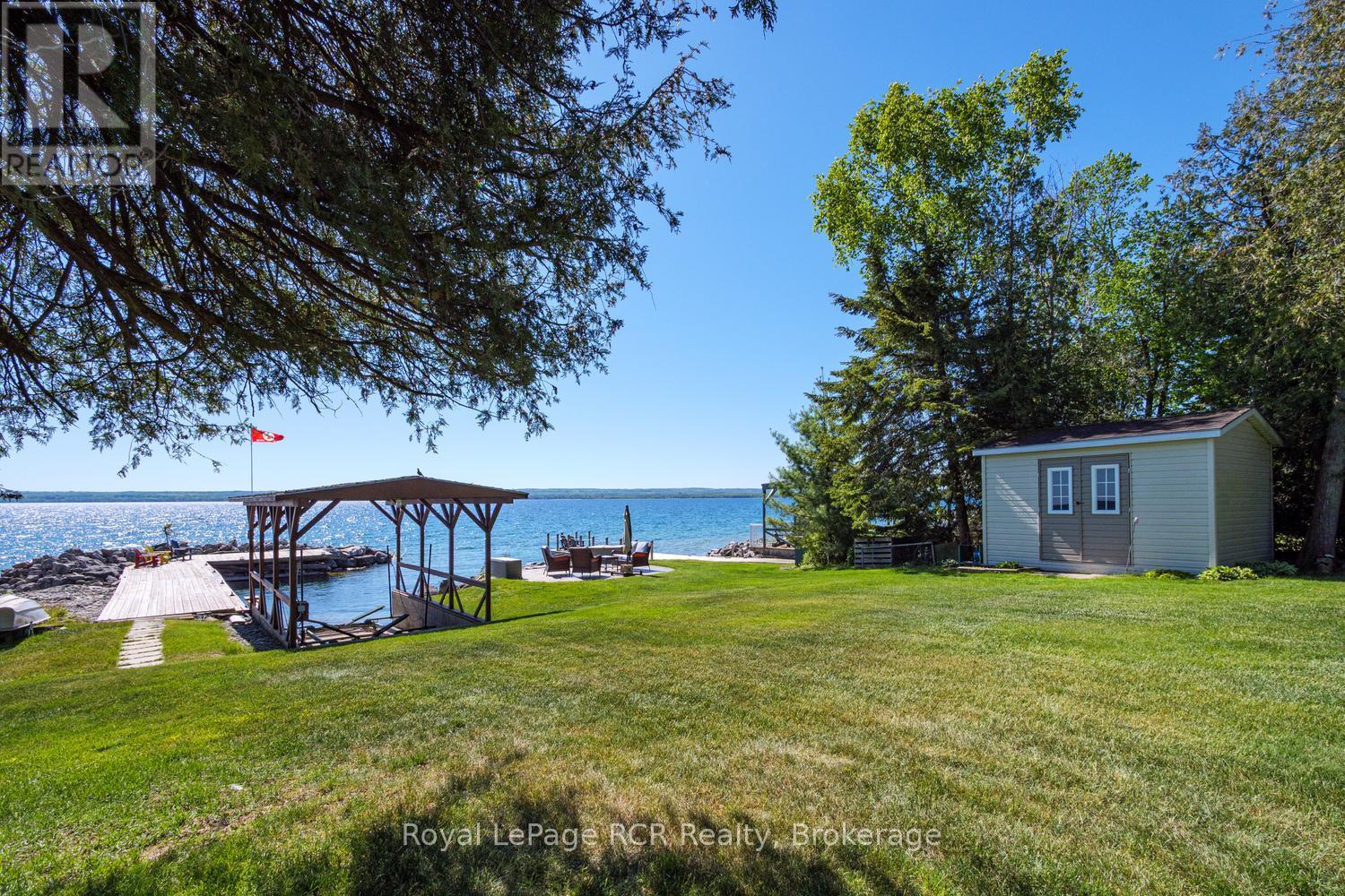 405 BALMY BEACH ROAD - 35