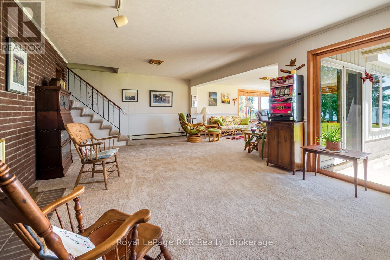 405 BALMY BEACH ROAD - Image 41