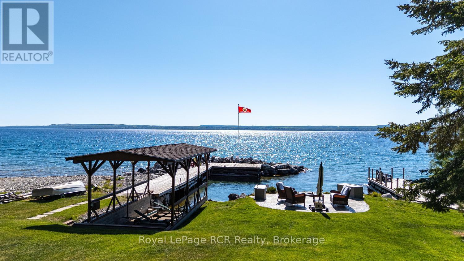 405 BALMY BEACH ROAD - 36
