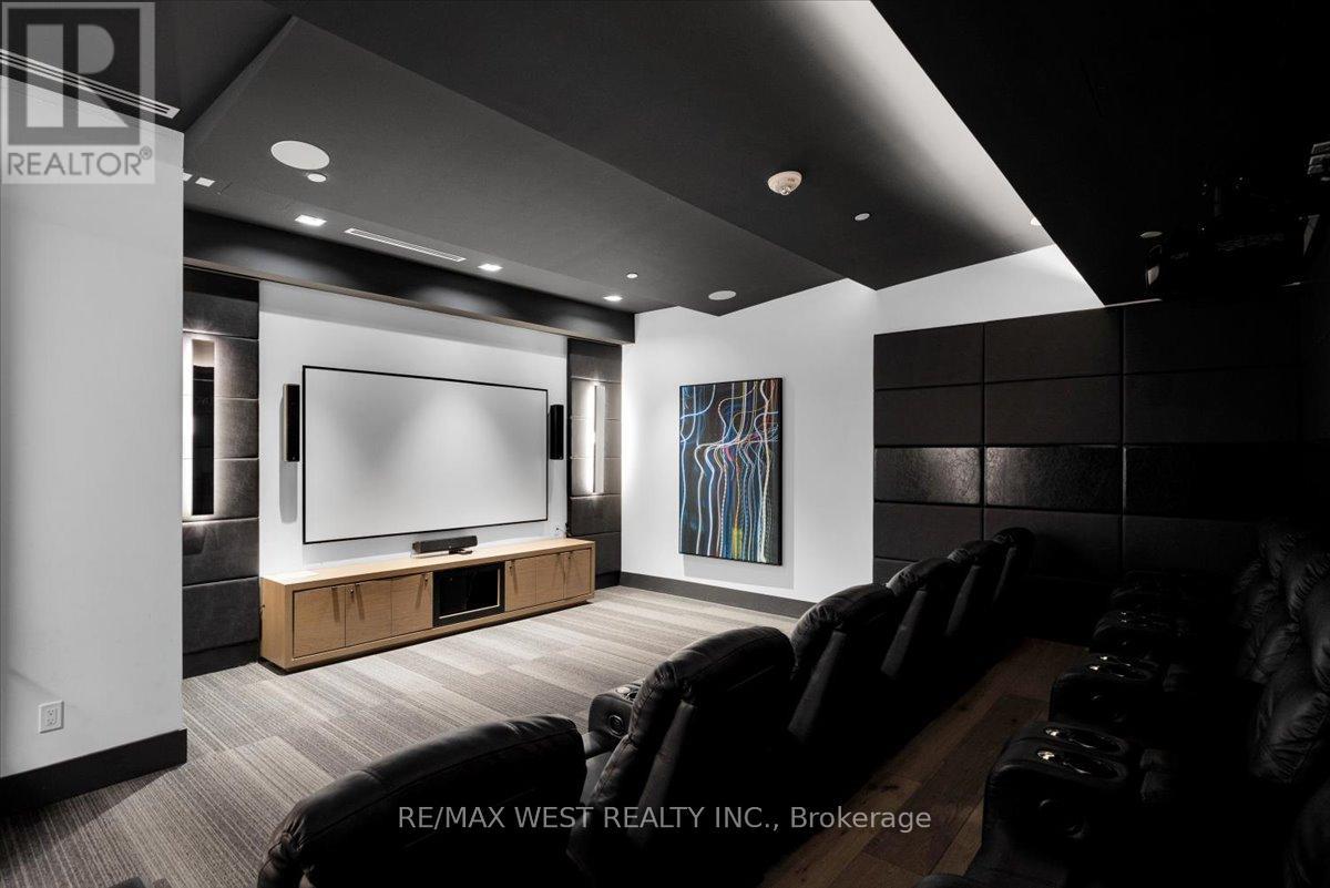 #306 20 THOMAS RILEY ROAD - 21