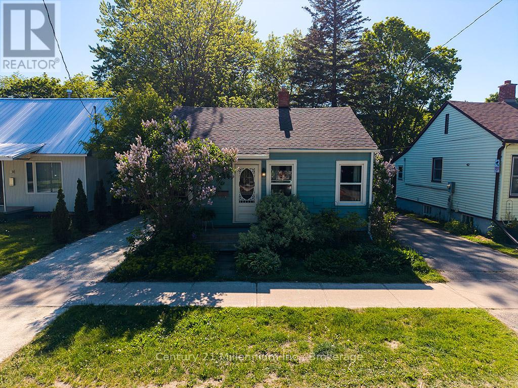 444 MAPLE STREET - 1