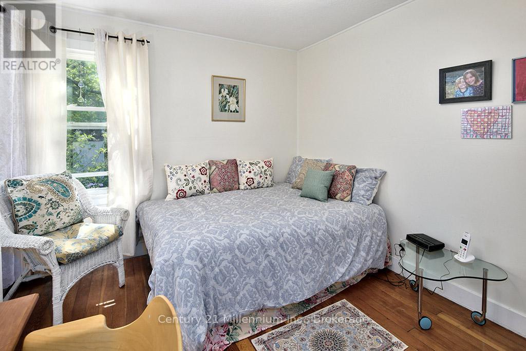 444 MAPLE STREET - 26
