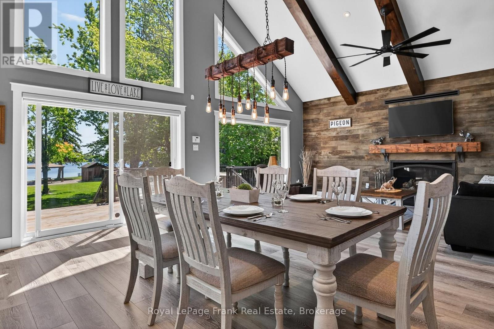210 LAKESHORE DRIVE - 17