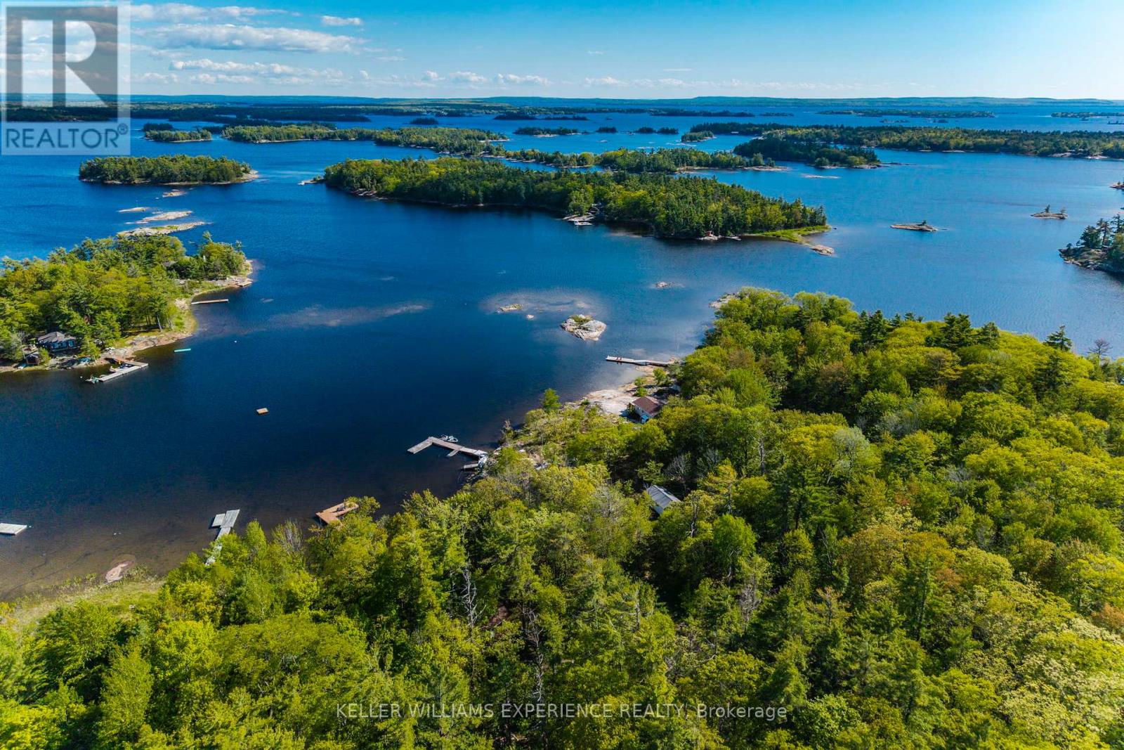 6932 ISLAND 1810 / BONE ISLAND - 34