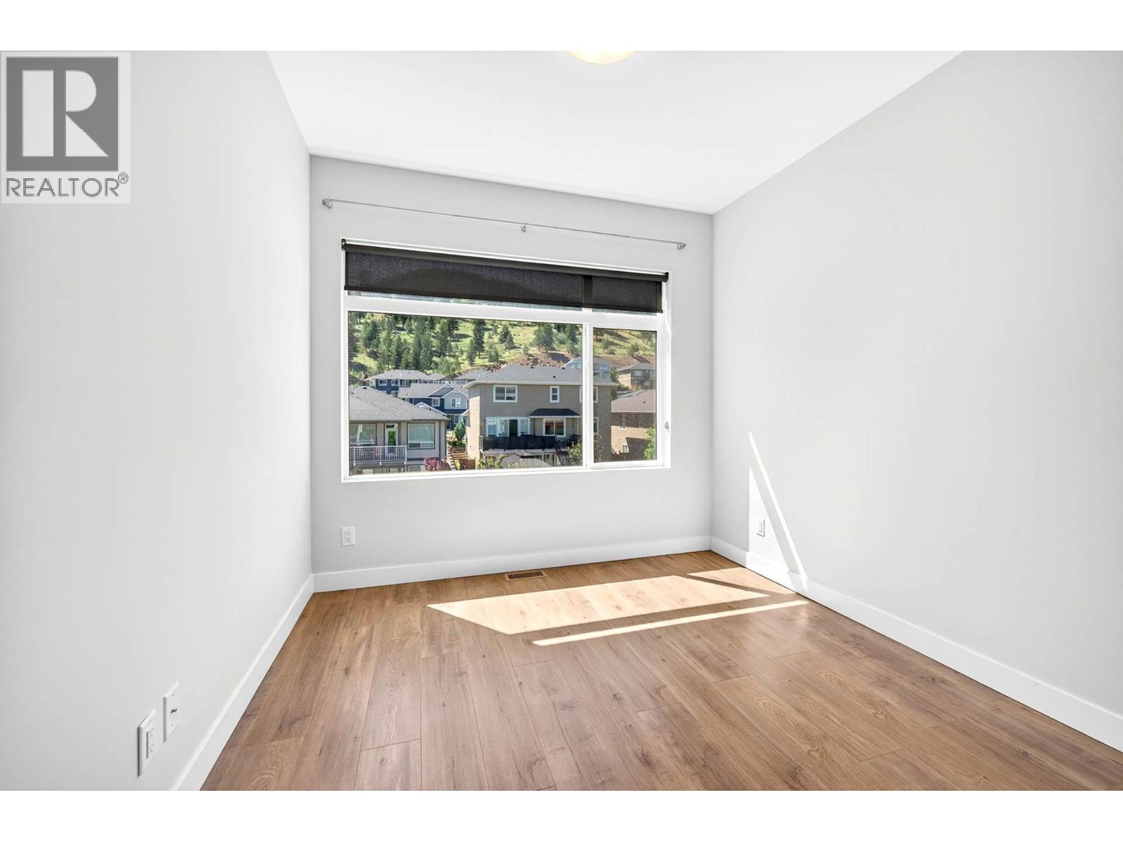 #137 1901 Qu'Appelle Boulevard - 21