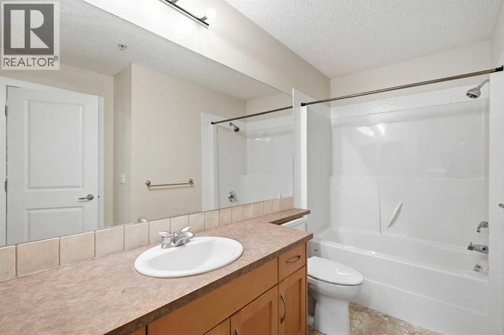 #128 2233 34 Avenue SW - 17