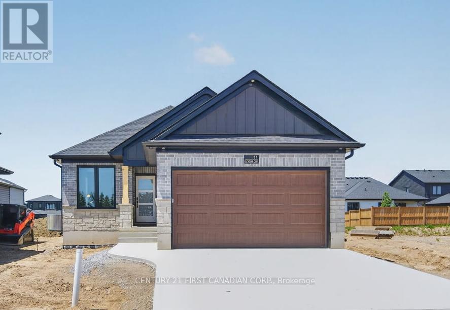 11 POSTMA CRESCENT - 1