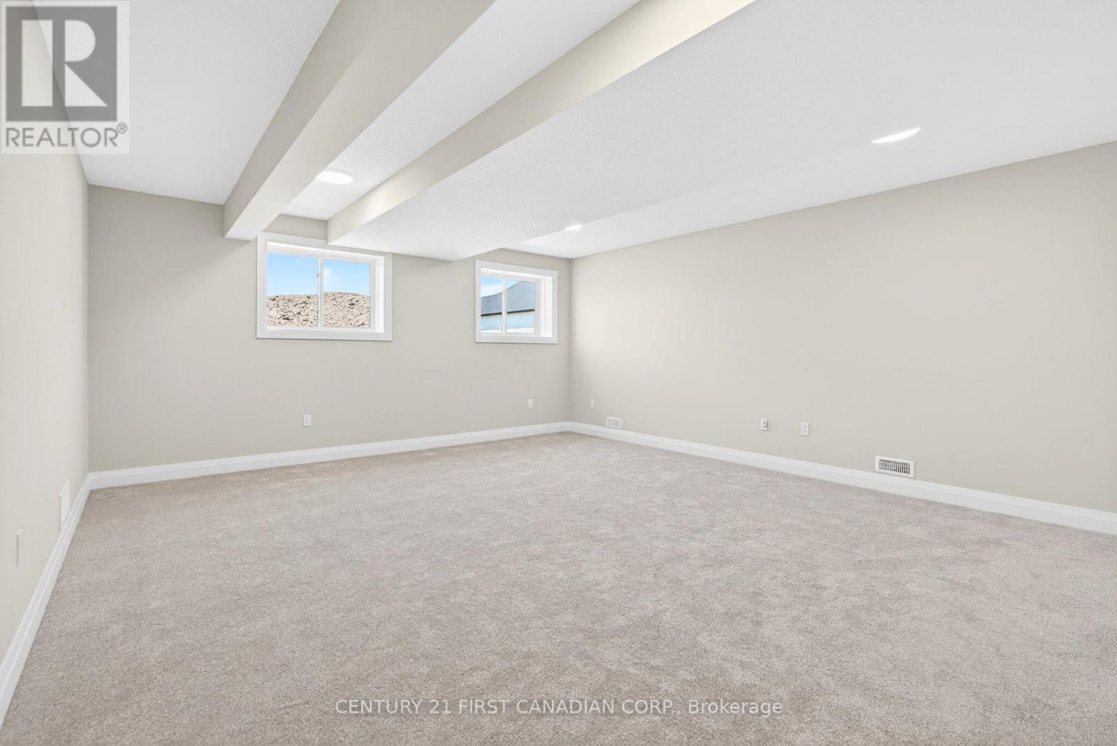 11 POSTMA CRESCENT - 23